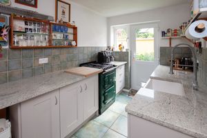 Kitchen- click for photo gallery